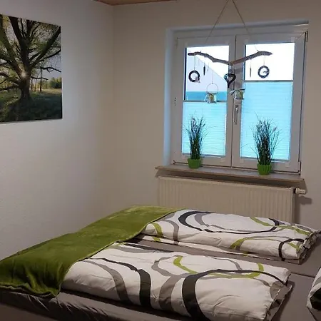 Gemuetliche Ferienwohnung Am Schwarzwaldrand Jettingen  Exterior foto