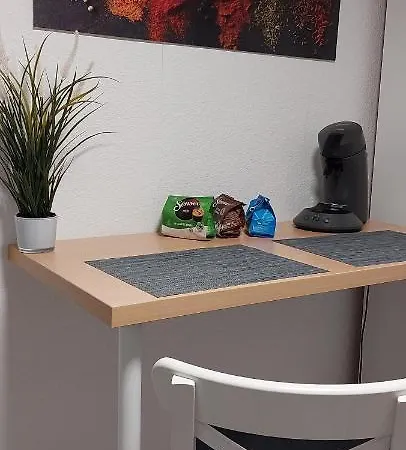 Gemuetliche Ferienwohnung Am Schwarzwaldrand Jettingen  Exterior foto